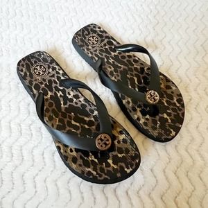 Tory Burch Leopard Print Flip Flops Size 6/7